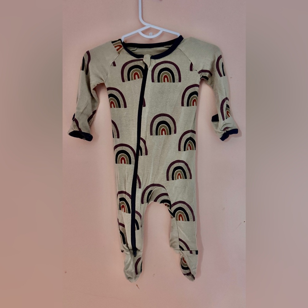 Bestaroo fall rainbows pajamas-NB